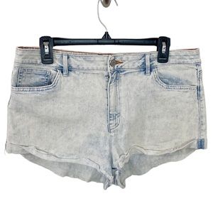 Dittos denim acid wash high-rise mini shorts with rolled hem size 31